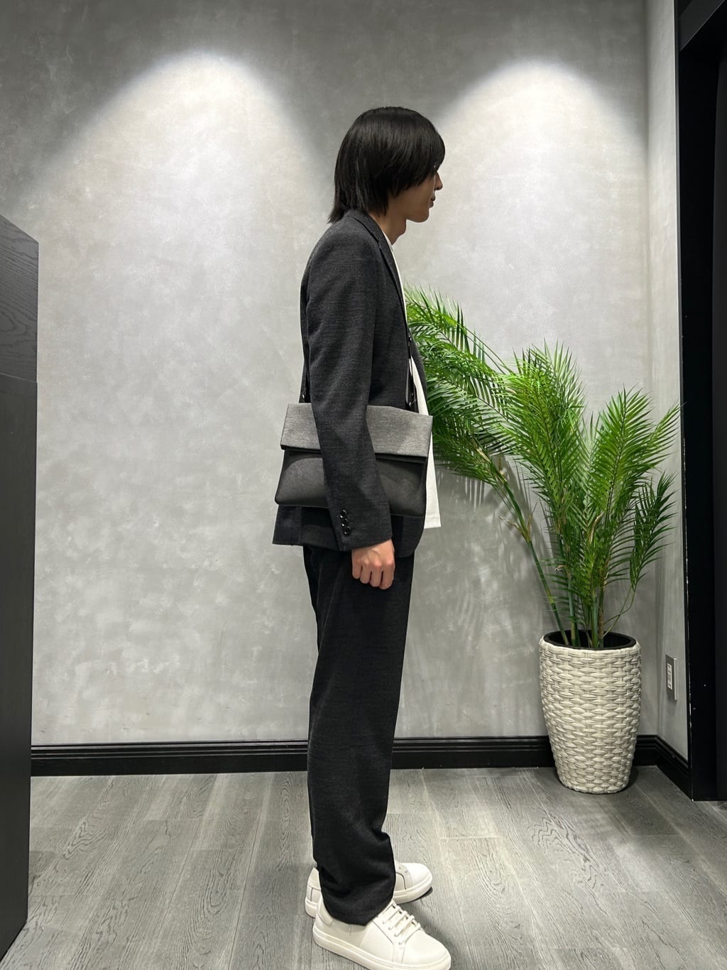 ruiさんの「TAKEO KIKUCHI｜【Sサイズ～】ラッセルメッシュ パンツ」を使ったコーディネート