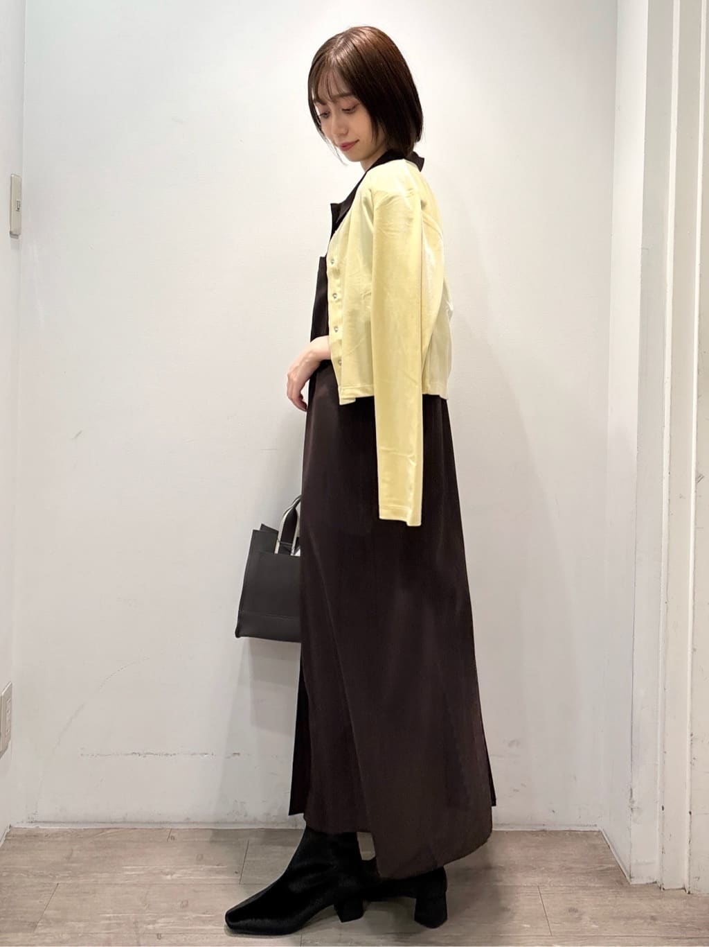 ぶまりんさんの「OPAQUE.CLIP｜【es】ダブルポケットロングシャツワンピース【洗濯機OK】」を使ったコーディネート