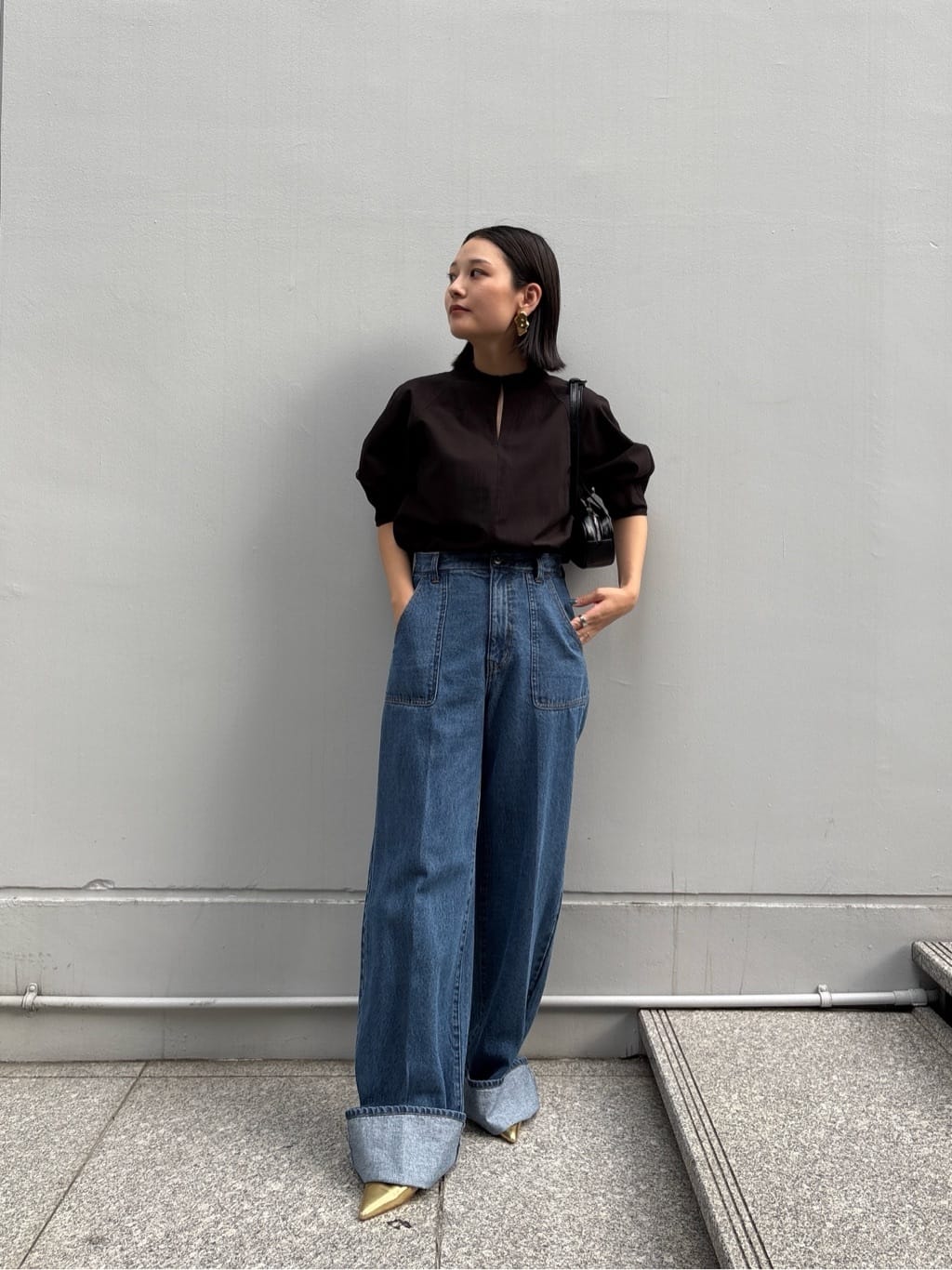 ayanoさんの「INDIVI｜ボトルネックブラウス」を使ったコーディネート