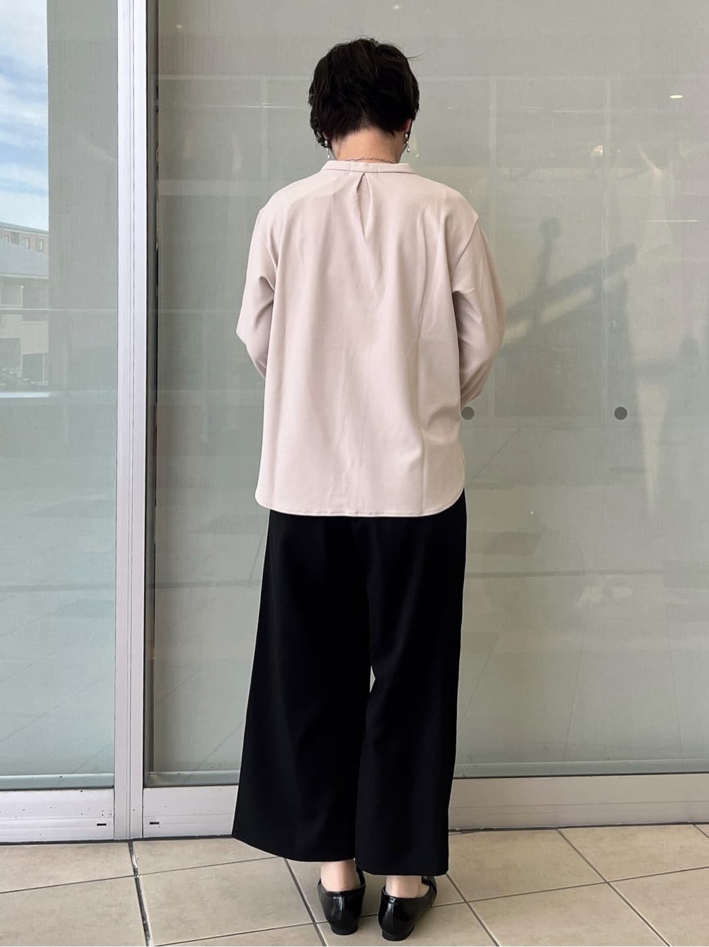 yo-koさんの「OPAQUE.CLIP｜スキッパートップス【吸水速乾／UVケア／洗濯機OK】」を使ったコーディネート