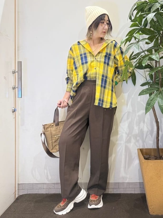 misakiさんの「SHOO･LA･RUE｜【洗濯機可/S-LL】程よい抜け感 大人のチェックシャツ」を使ったコーディネート