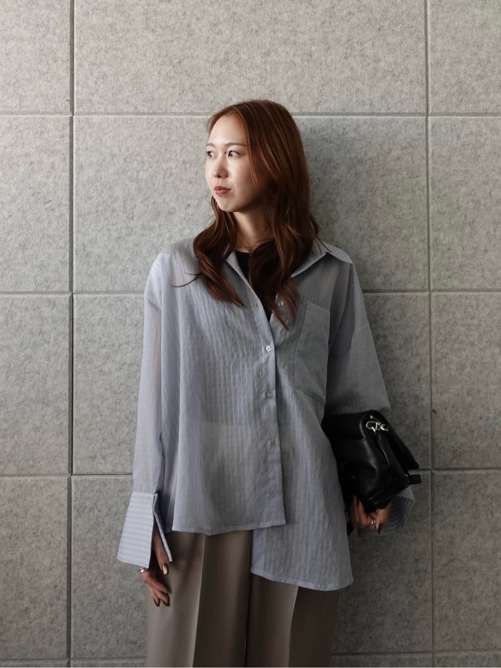 mitsukiさんの「INDIVI｜Comfy SET UP｜イージーストレートワイドパンツ【セットアップ対応／通勤/カセット服】」を使ったコーディネート