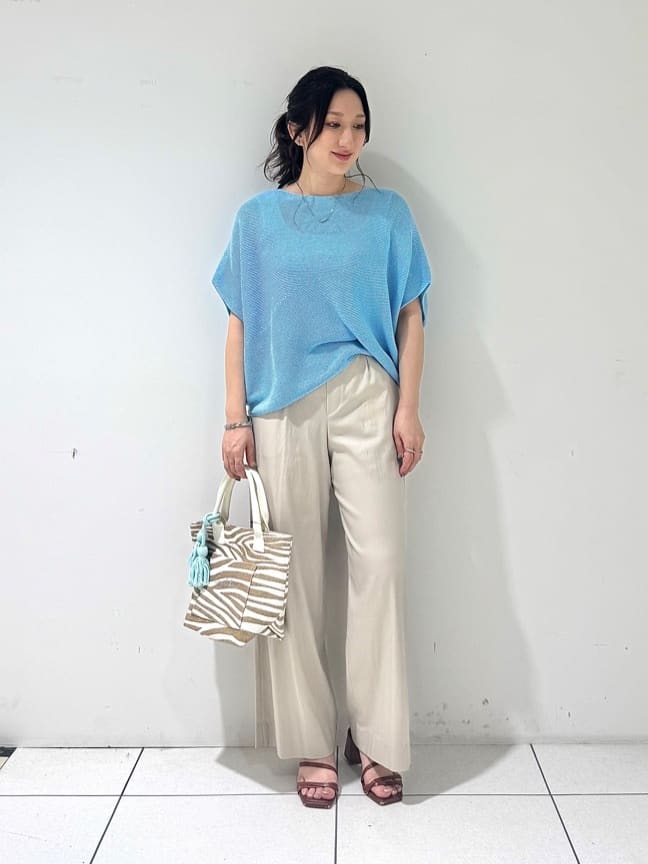 そんさんの「INDIVI｜【洗える／清涼感】コクーンシルエットニット」を使ったコーディネート