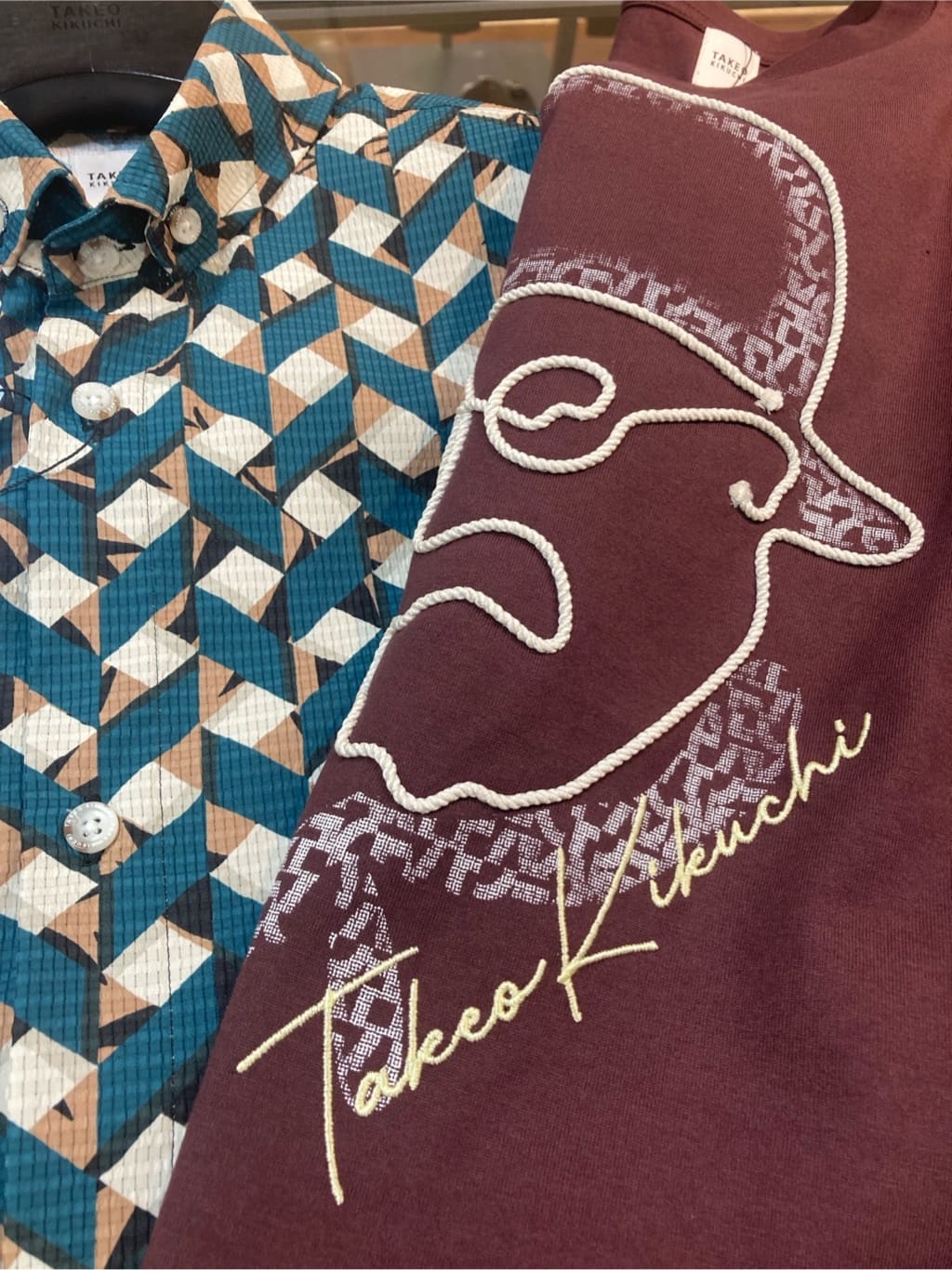 KDDさんの「TAKEO KIKUCHI｜【COOL CITY WEAR】籠目アート柄 サッカーシャツ /通気性」を使ったコーディネート