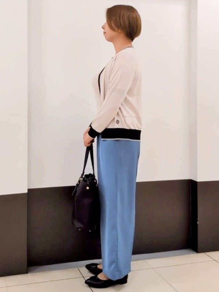 じゅりさんの「Reflect｜【WEB先行カラーあり／手洗い可／アンサンブル可】バイカラーカーディガン」を使ったコーディネート