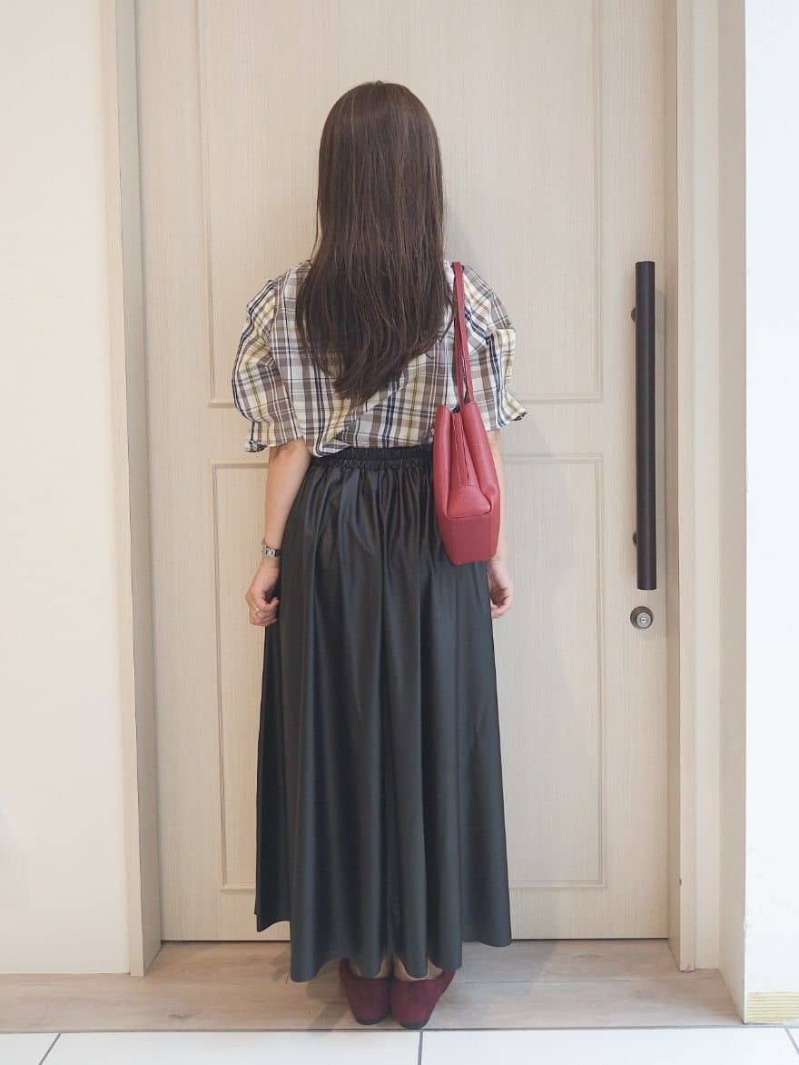 mi-saさんの「SHOO･LA･RUE｜【S-LL/5分袖】お袖タックできれいに魅せる 大人のチェックブラウス」を使ったコーディネート
