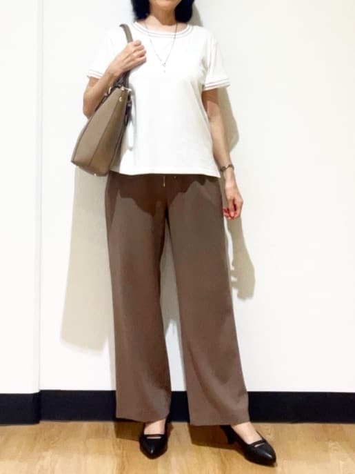 フクさんの「Reflect｜【インナーにおすすめ◎】シアーネックデザインプルオーバー」を使ったコーディネート