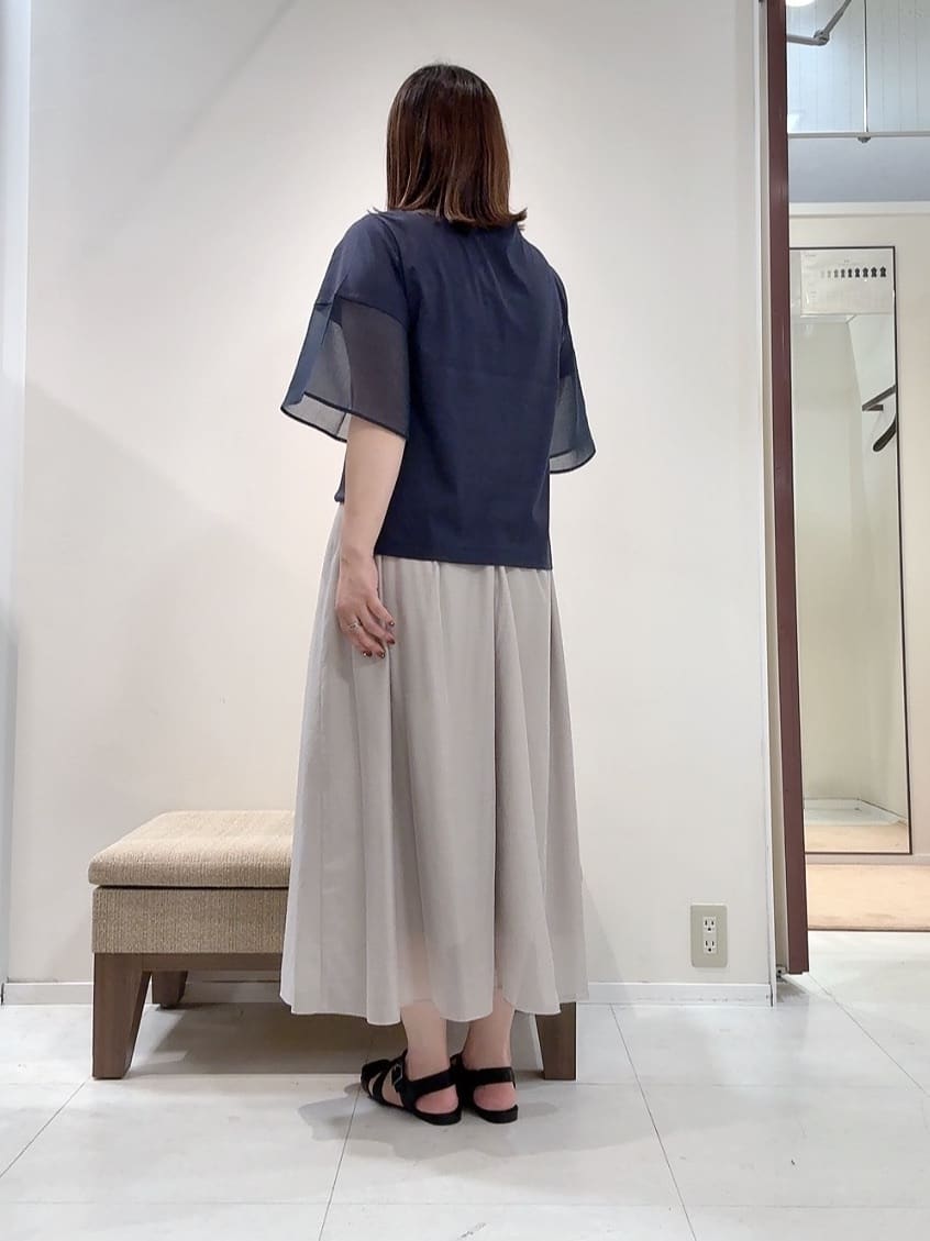 YUIさんの「UNTITLED｜【洗える/五分袖】シアースリーブ プルオーバー」を使ったコーディネート