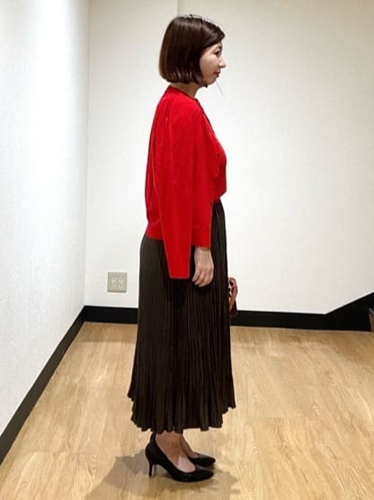 MIKIKOさんの「UNTITLED｜【アンサンブル可/薄手】ベーシッククルーネックカーディガン」を使ったコーディネート