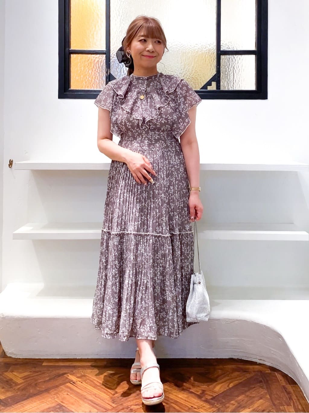 Harukaさんの「grove｜軽やかに羽織れて、きちんと見え ハーフスリーブテーラードジャケット」を使ったコーディネート