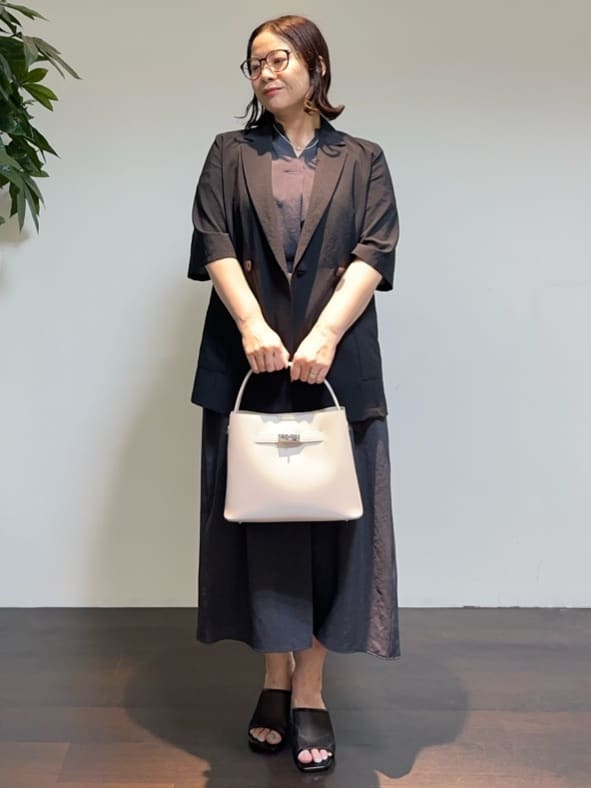 Asamiさんの「UNTITLED｜【吸水速乾/洗える】ハーフスリーブジャケット」を使ったコーディネート