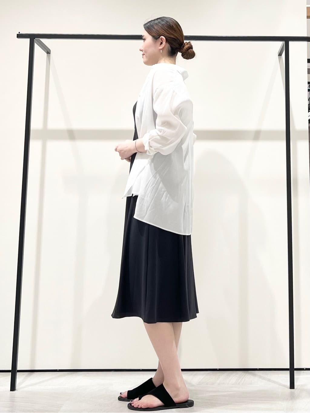 T.Kさんの「INDIVI｜【美シルエット】ノースリーブワンピース」を使ったコーディネート
