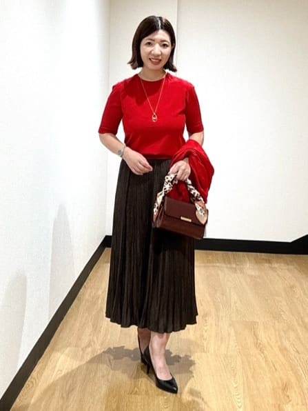 MIKIKOさんの「UNTITLED｜【アンサンブル可/薄手】ベーシッククルーネックカーディガン」を使ったコーディネート