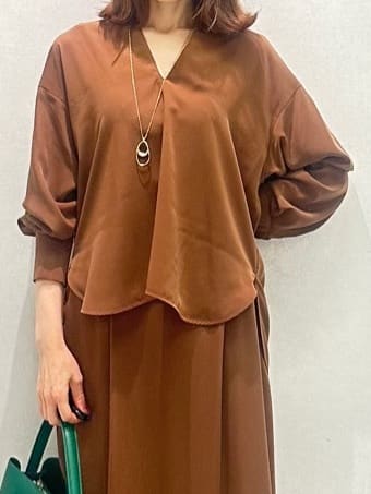Miwaさんの「UNTITLED｜【セットアップ可/スキッパー/ゆったり】リラクパウダーシャツ」を使ったコーディネート