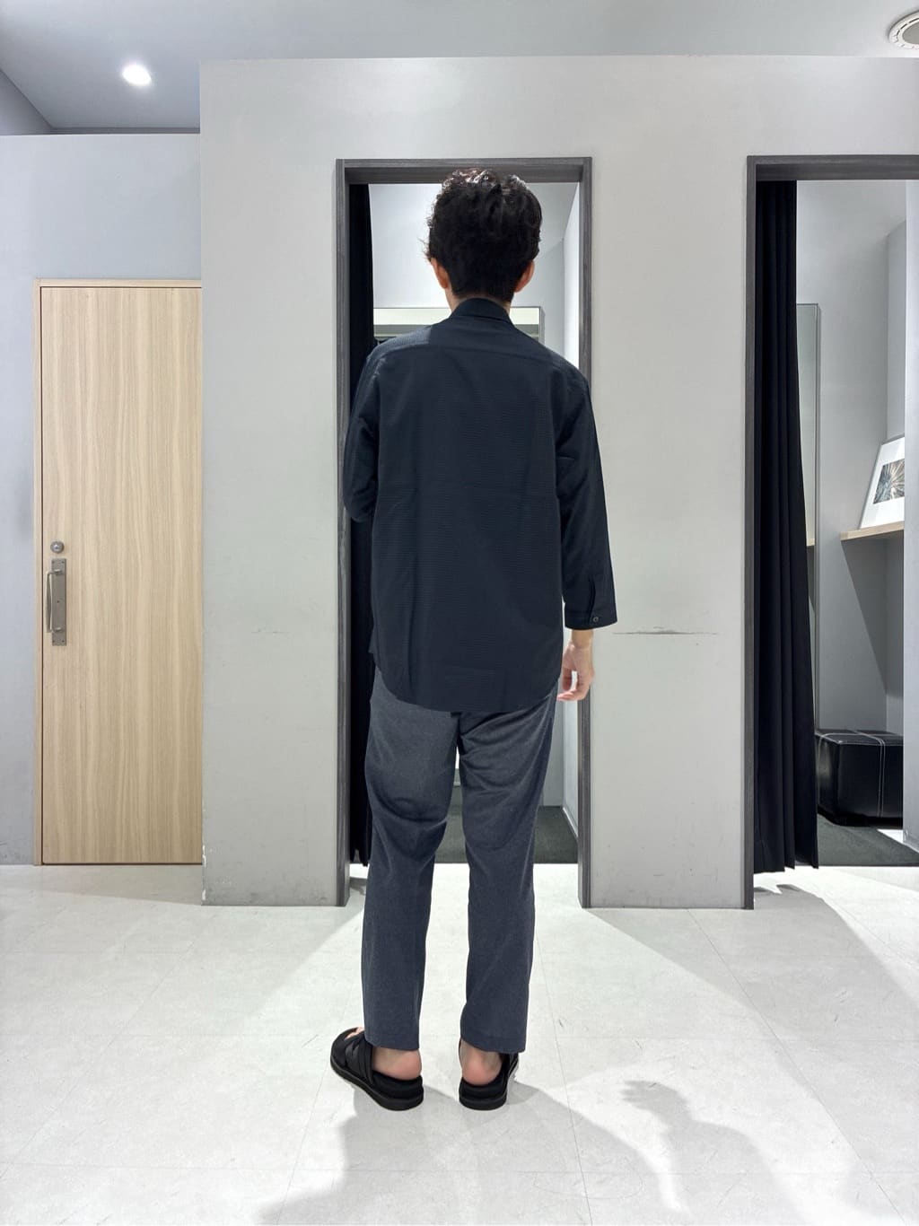 わいずみさんの「TAKEO KIKUCHI｜【COOL CITY WEAR】DotAir（R）サッカー シャツ」を使ったコーディネート