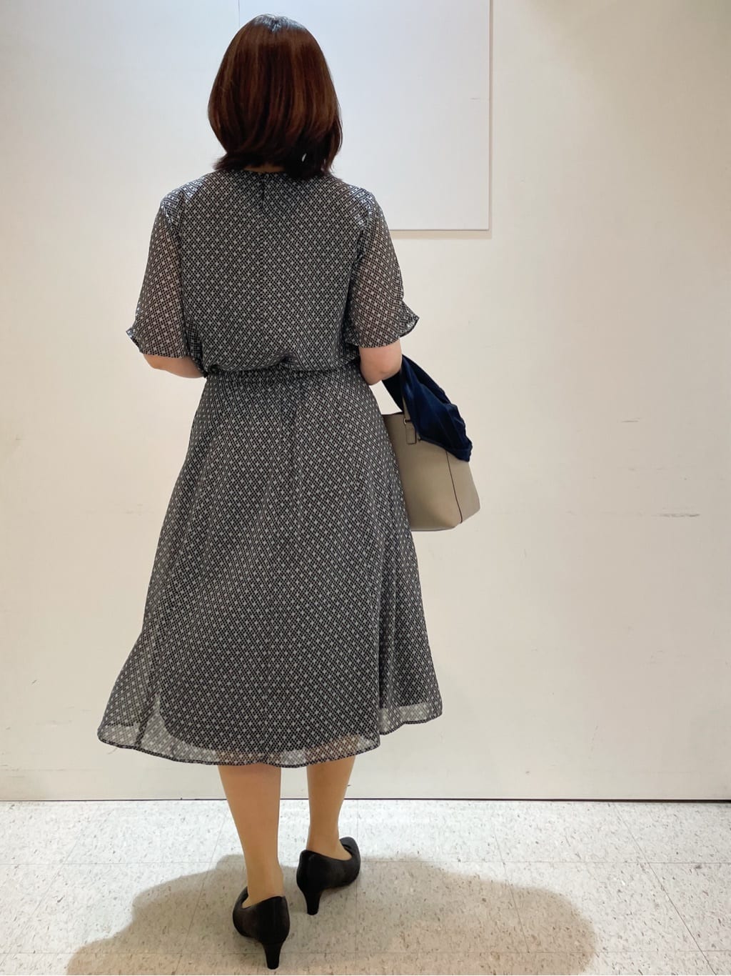めいさんの「Reflect｜【マシンウォッシュ可／セットアップ可】コツキ柄プリントフレアスカート」を使ったコーディネート