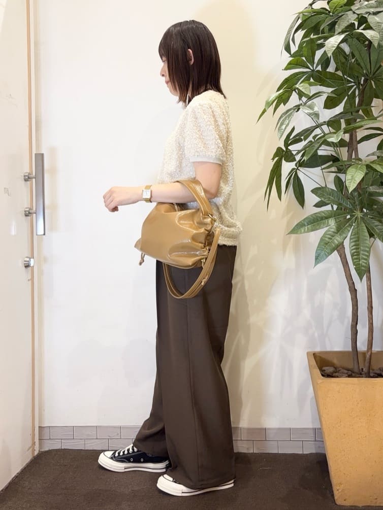 宗形さんの「SHOO･LA･RUE｜【S-LL】大人も着やすい愛らしさ リボンヤーン半袖トップス」を使ったコーディネート