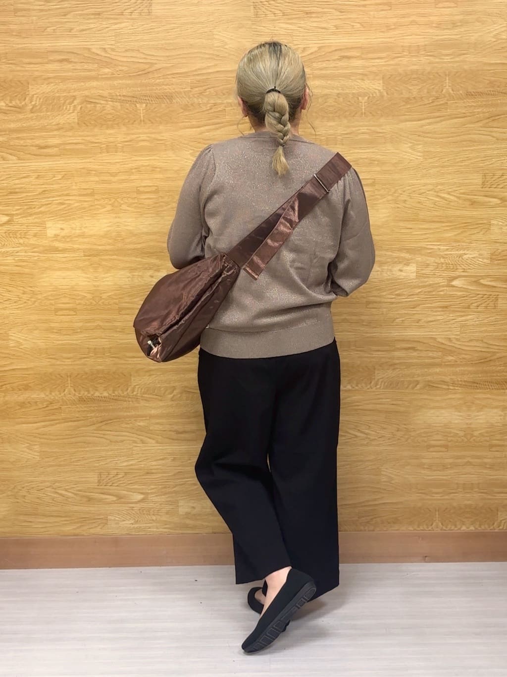 ぁむさんの「SHOO･LA･RUE｜【着丈選べる】触れる度ひんやり ゆるきれい イージーワイドパンツ」を使ったコーディネート