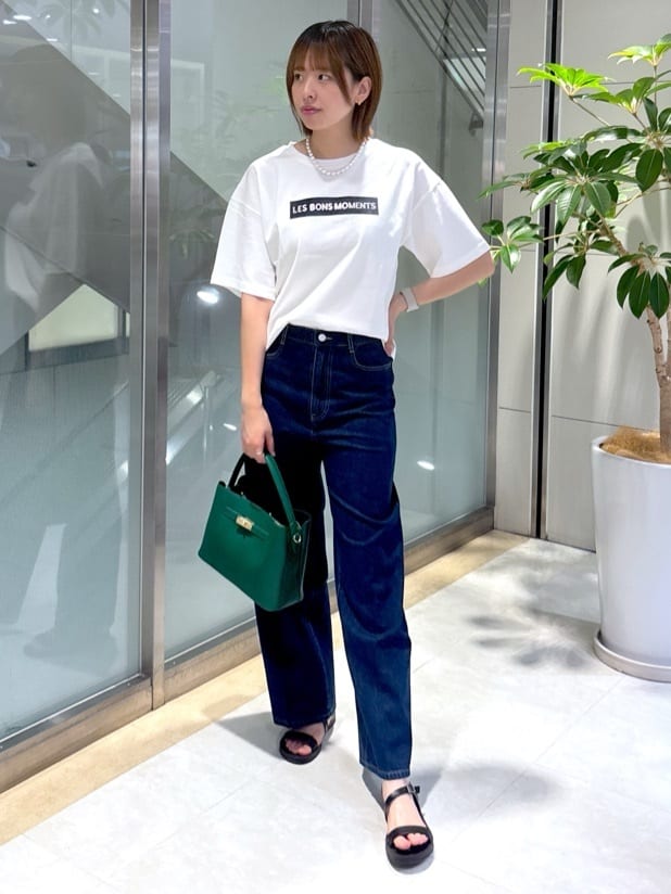yukaさんの「UNTITLED｜【グレー/ブルー/ジーンズ】ソフトワイドデニムパンツ」を使ったコーディネート