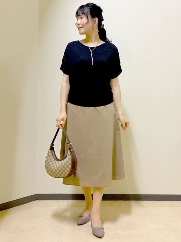  beni_gingerさんの「Reflect｜【選べる7色◎／手洗い可／二の腕カバー】半袖ニット」を使ったコーディネート