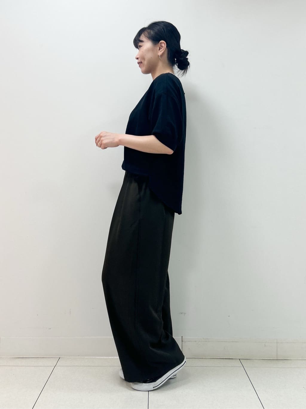 Kaiさんの「Dessin｜【360度可愛い/前後2WAY/洗える】ライトコットンヘンリーカットソー」を使ったコーディネート