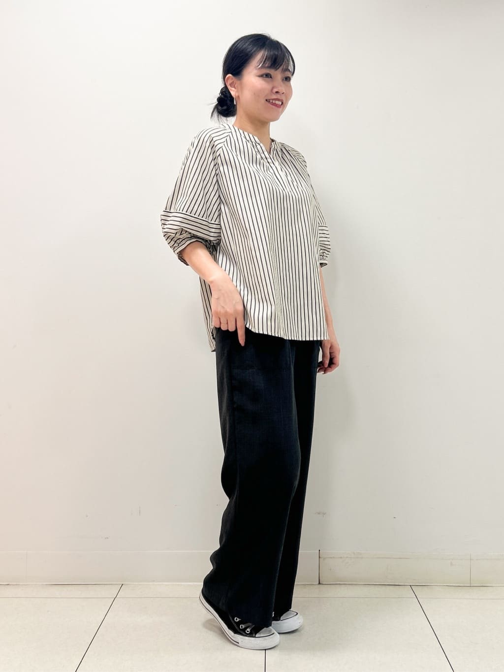 Kaiさんの「Dessin｜【ウエストゴム・洗える】アウトポケットワイドパンツ（XS～L）」を使ったコーディネート