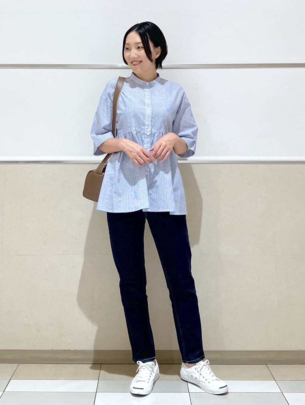 eriko さんの「Dessin｜【洗える／体型カバー】バンドカラーペプラムブラウス」を使ったコーディネート