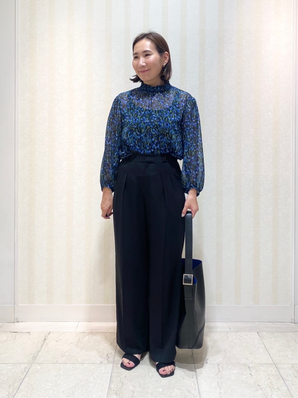 YUKARIさんの「INDIVI｜【軽く羽織れる！】ダブルジャケット」を使ったコーディネート