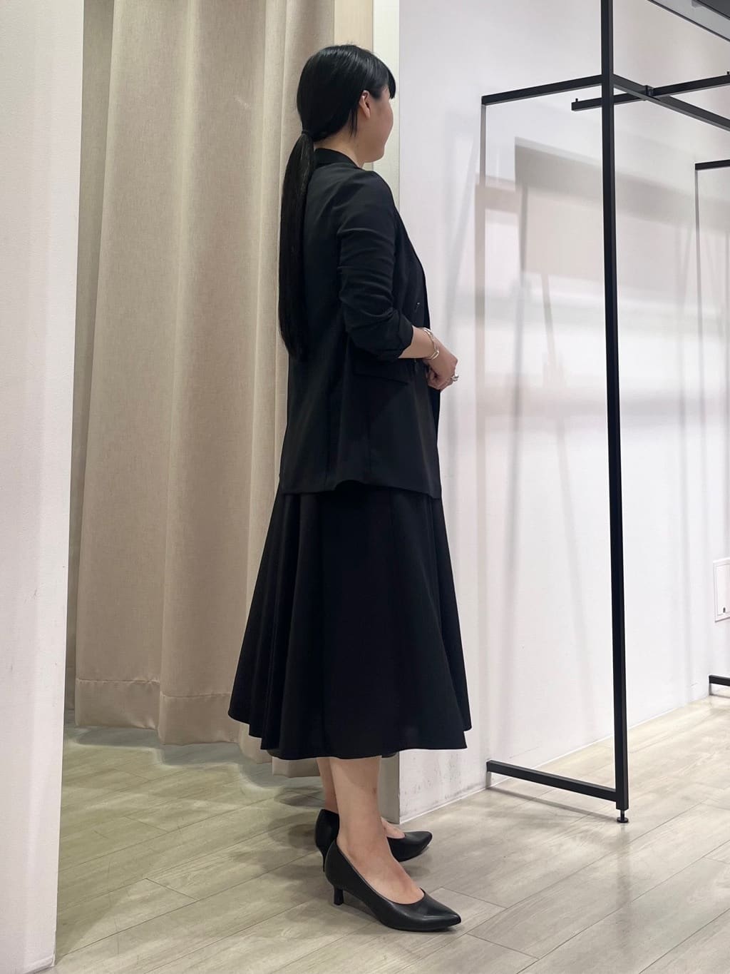 hasuさんの「INDIVI｜【軽く羽織れる！】ダブルジャケット」を使ったコーディネート