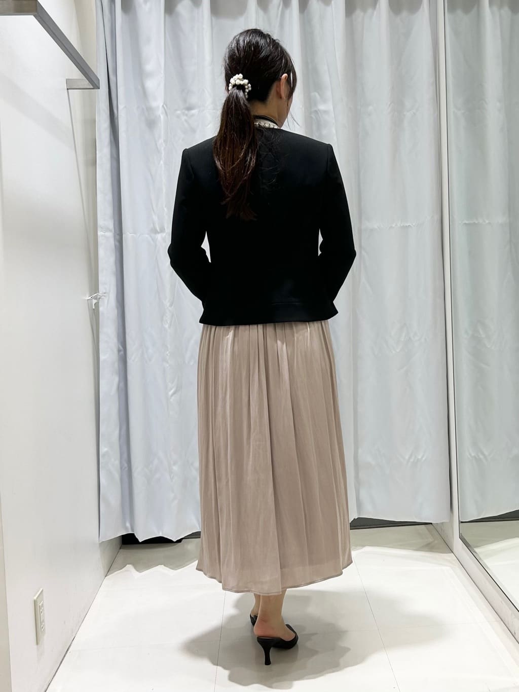 ももさんの「COUP DE CHANCE｜【手洗い可／日本製】チェーン柄ブラウス」を使ったコーディネート