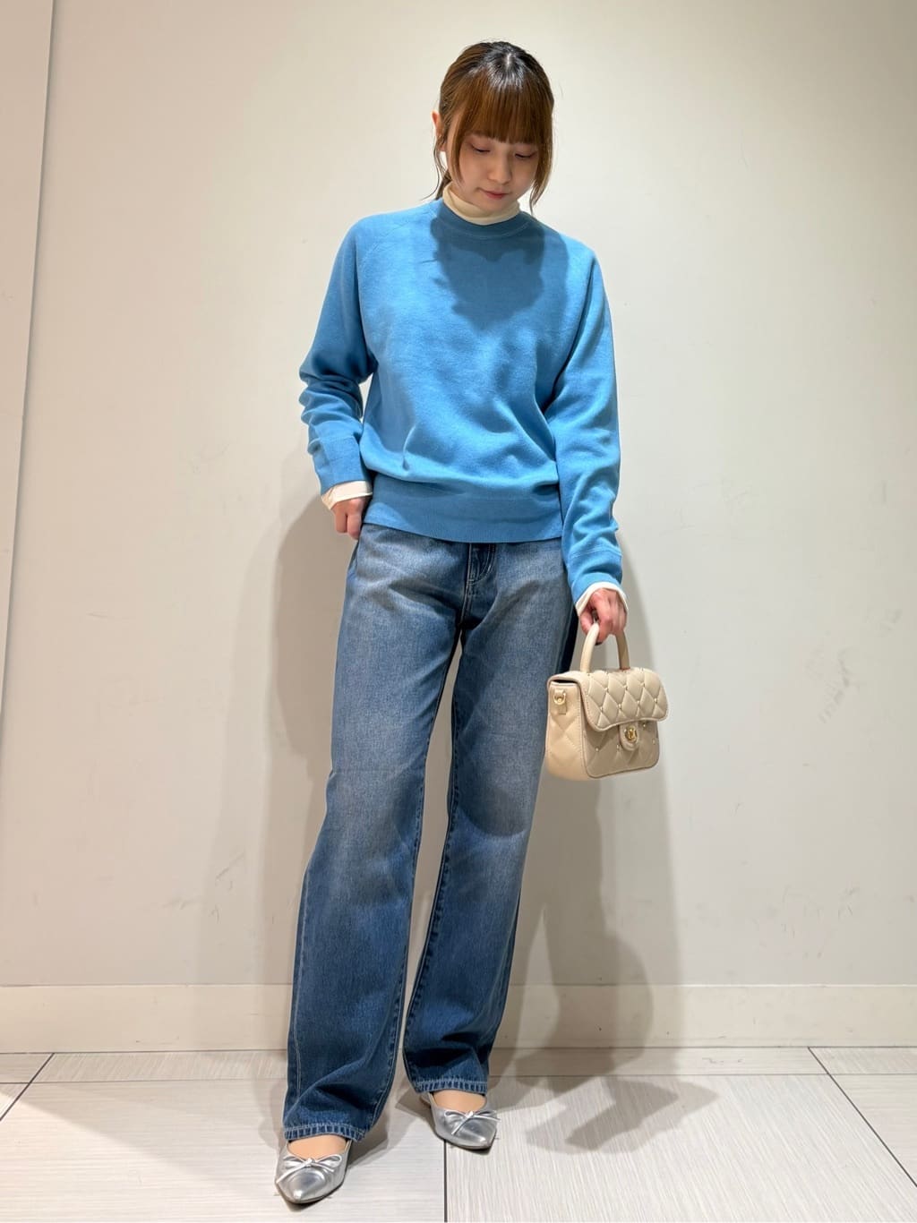 やなぎさんの「DRESSTERIOR｜【シアー素材】シアータートルトップス」を使ったコーディネート