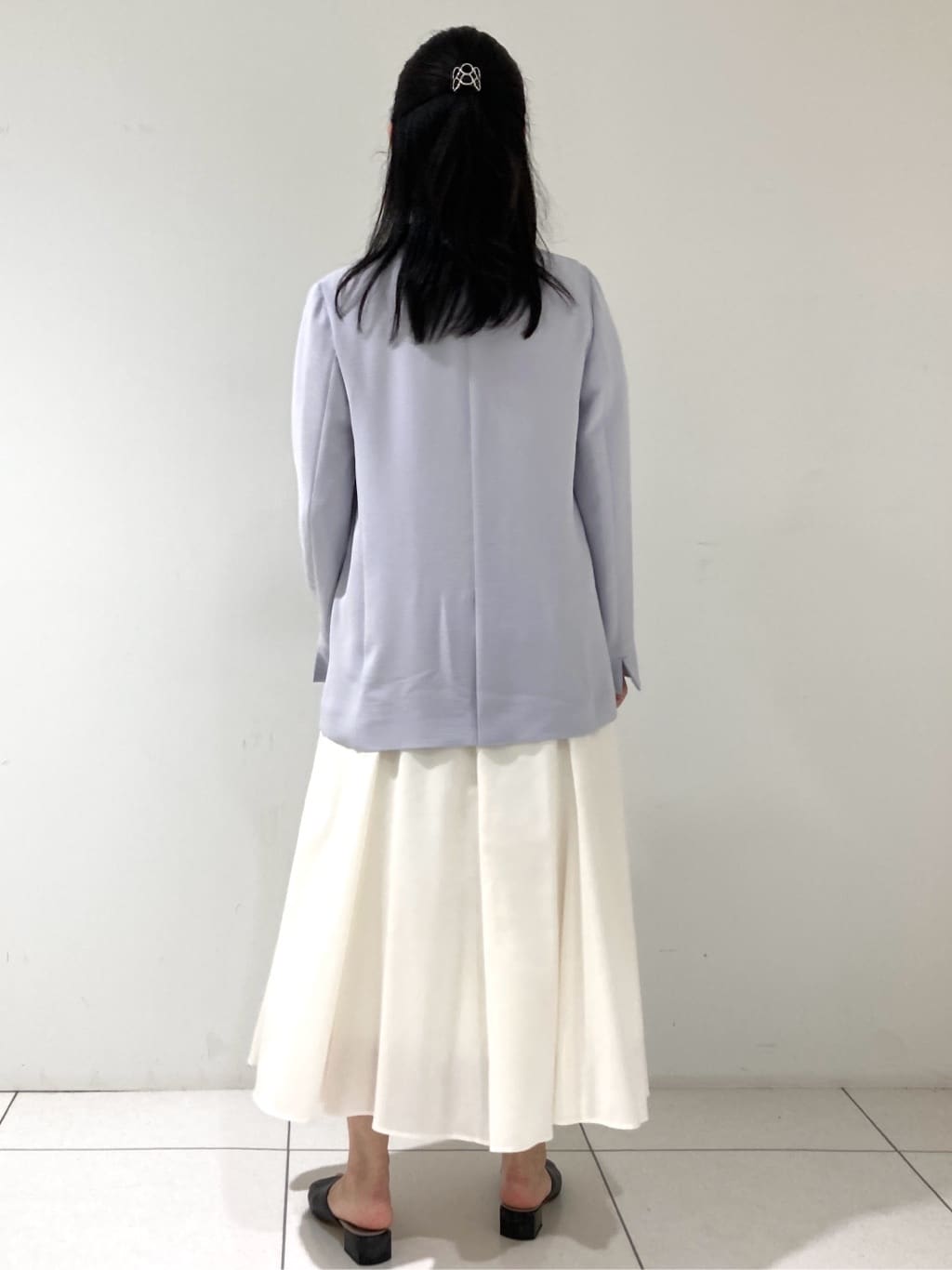momokoさんの「INDIVI｜【着る日傘／遮熱／UVケア】ダブルジャケット」を使ったコーディネート