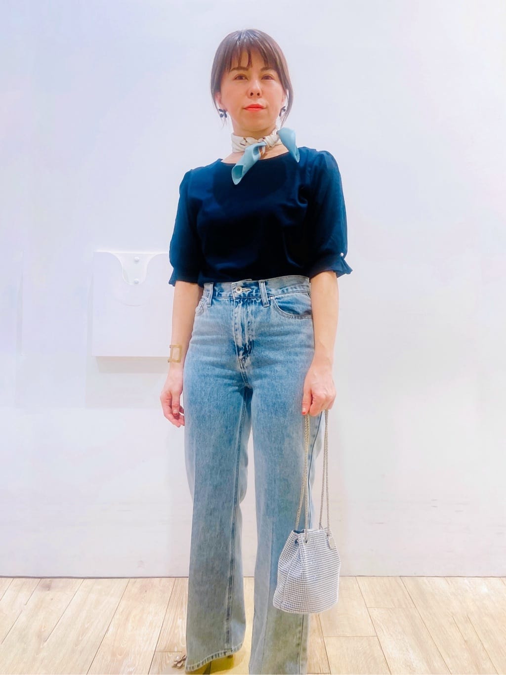 YUKOさんの「index｜レースドッキングスリーブトップス【洗濯機洗い可／UVケア】」を使ったコーディネート