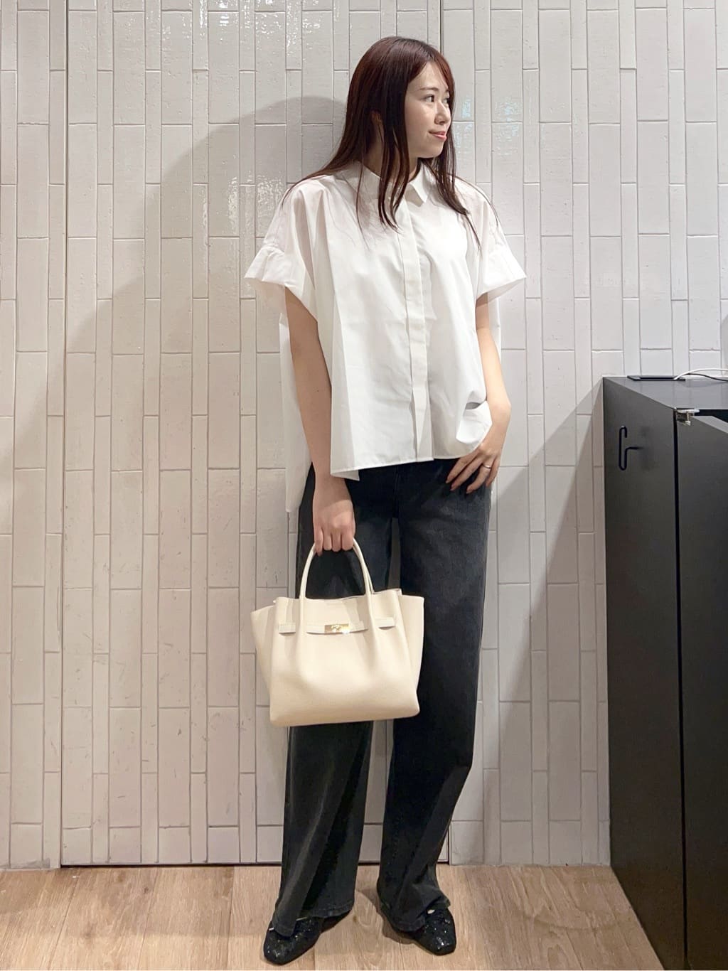 Risaさんの「OPAQUE.CLIP｜《andGIRL掲載》リラクシーシャツ【洗濯機洗い可】」を使ったコーディネート