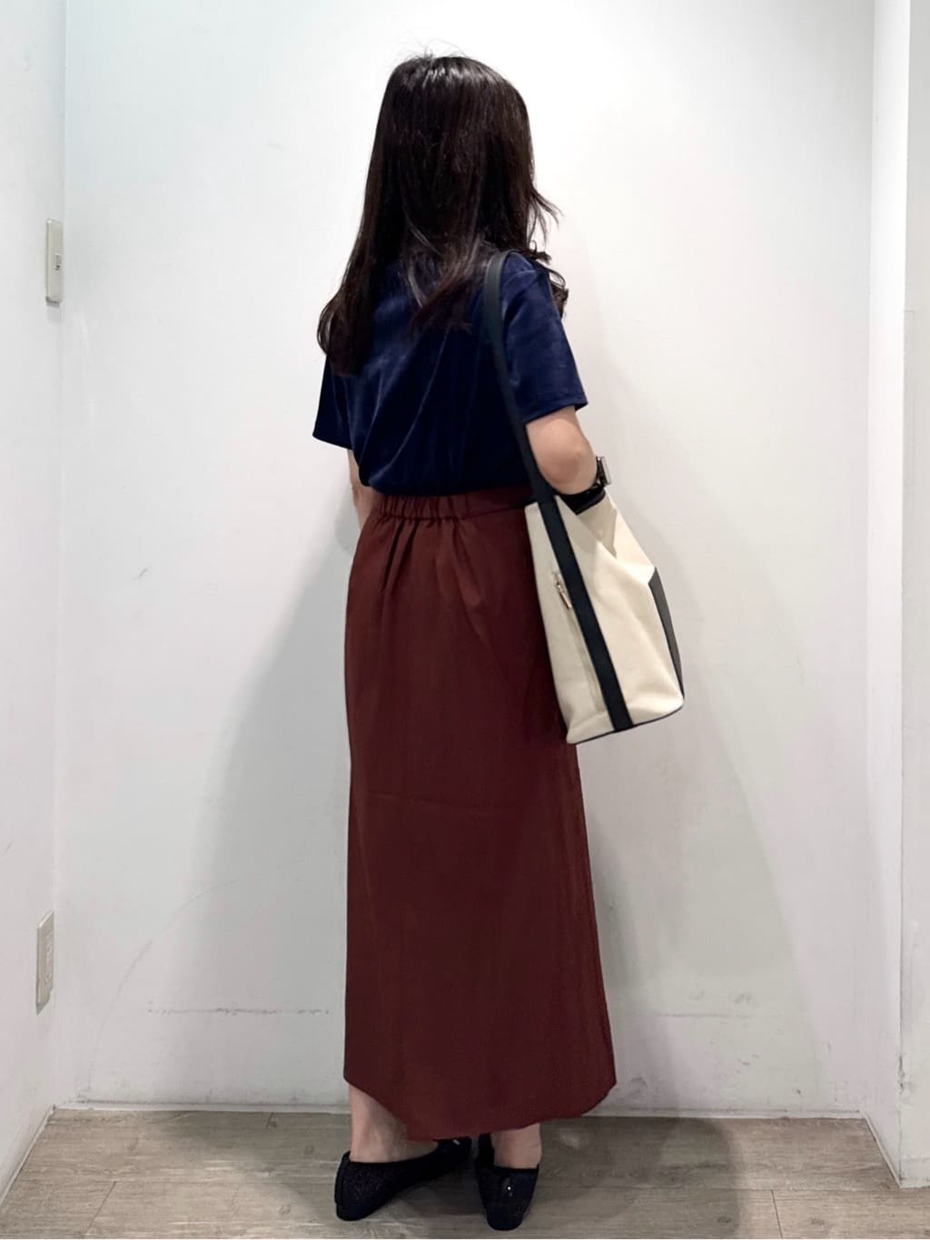 yuicciさんの「OPAQUE.CLIP｜フロッキーチュールTシャツ【洗濯機洗い可】」を使ったコーディネート