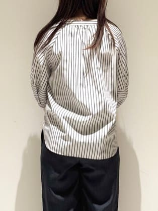 Liriさんの「Dessin｜【ウエストゴム・洗える】アウトポケットワイドパンツ（XS～L）」を使ったコーディネート