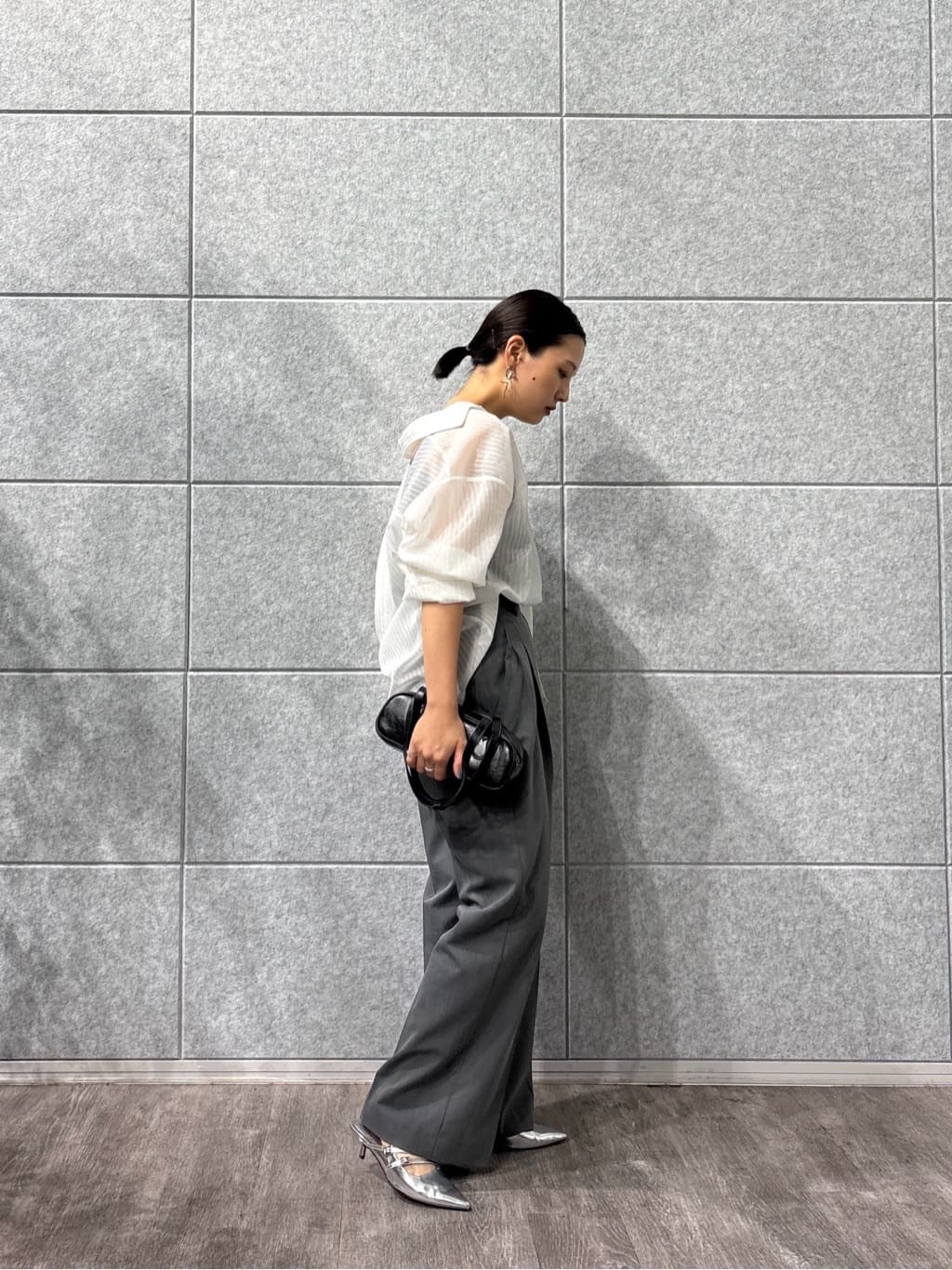 ayanoさんの「INDIVI｜Timeless｜モードスラックス」を使ったコーディネート