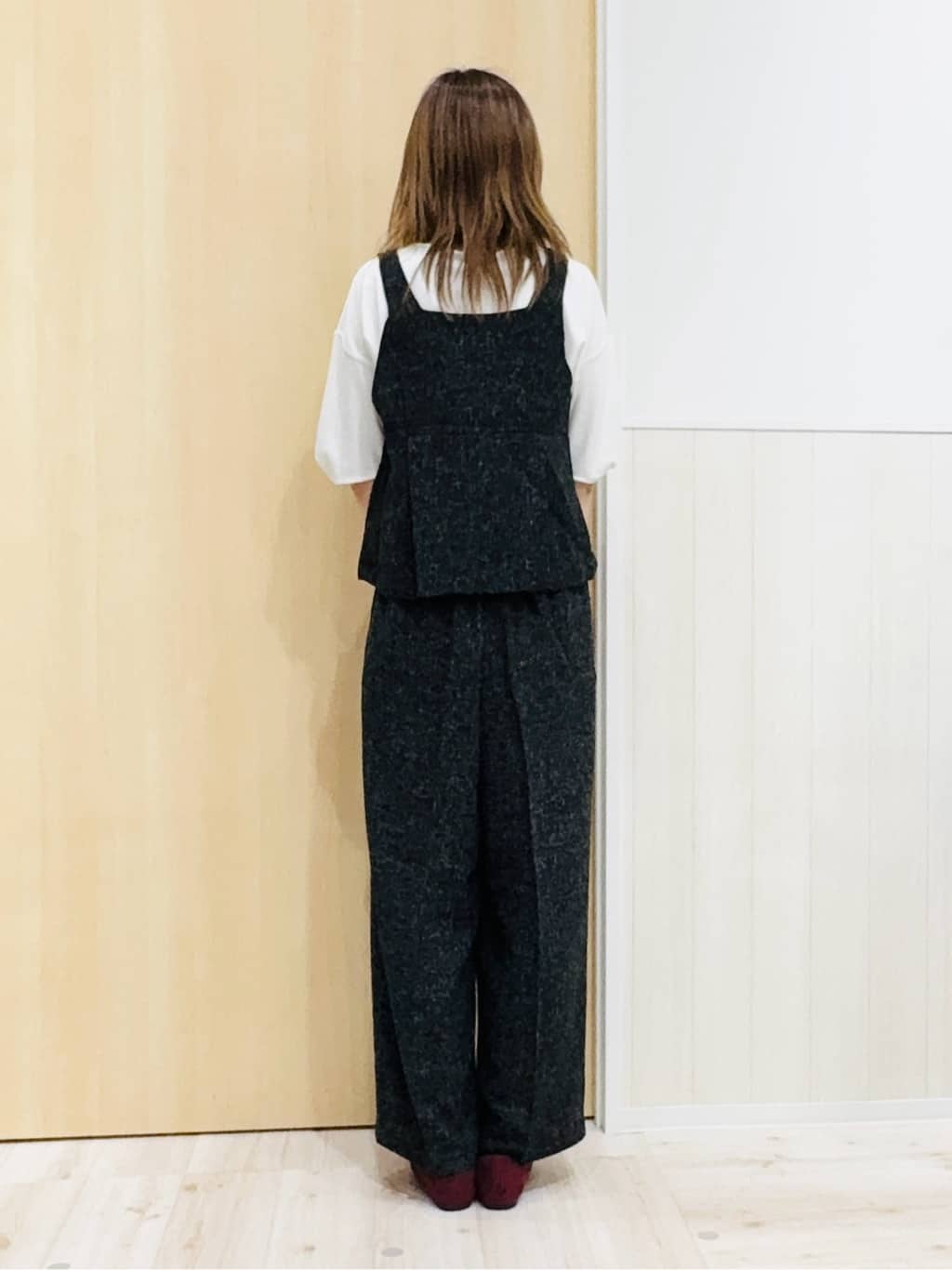 Naさんの「SHOO･LA･RUE｜【ひんやり/洗える/S-LL】袖ねじりシルケットトップス」を使ったコーディネート
