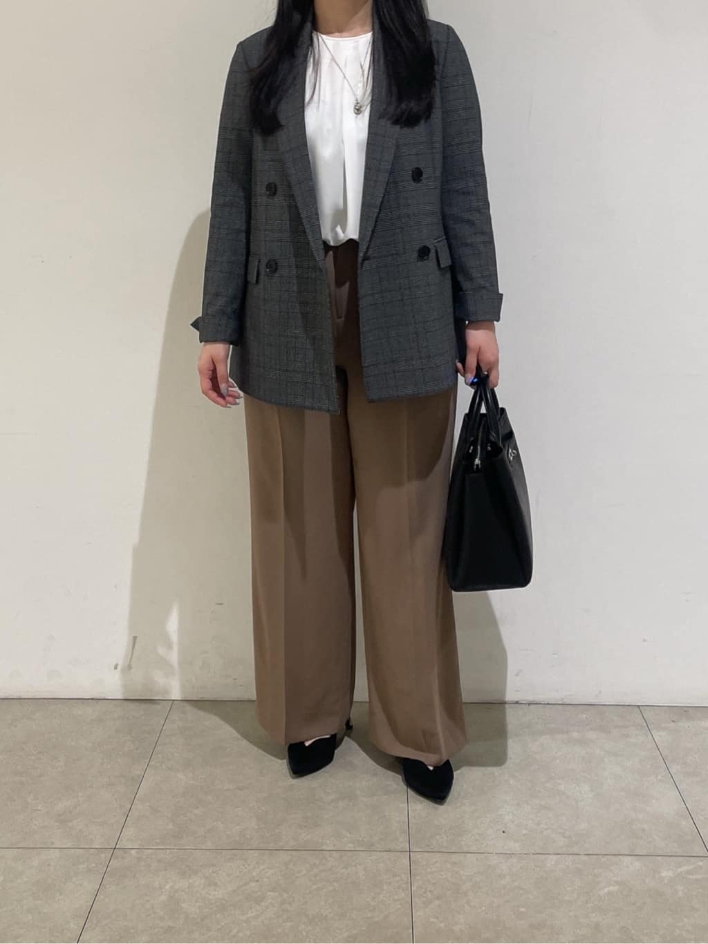 emikaさんの「INDIVI｜【洗える／オンオフ】チェック柄ダブルジャケット」を使ったコーディネート