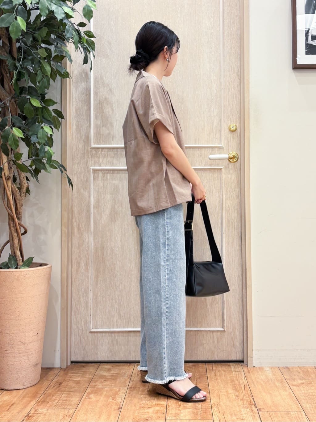 なみさんの「SHOO･LA･RUE｜【S-LL】さらりと着たい大人のための 麻調半袖ジャケット」を使ったコーディネート