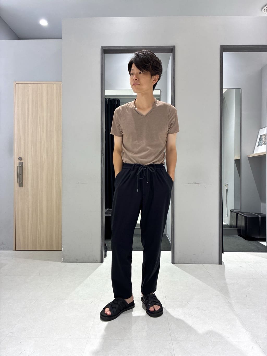 わいずみさんの「TAKEO KIKUCHI｜【COOL CITY WEAR】エアートール ポロシャツ /接触冷感・通気性」を使ったコーディネート