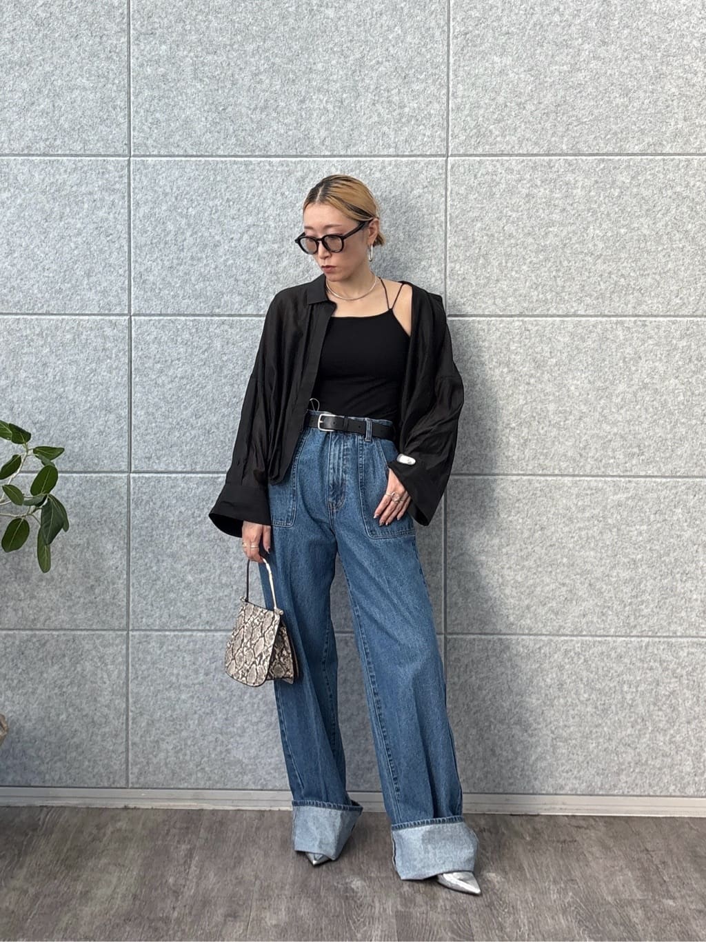 kotakiさんの「INDIVI｜ロールアップデニム」を使ったコーディネート