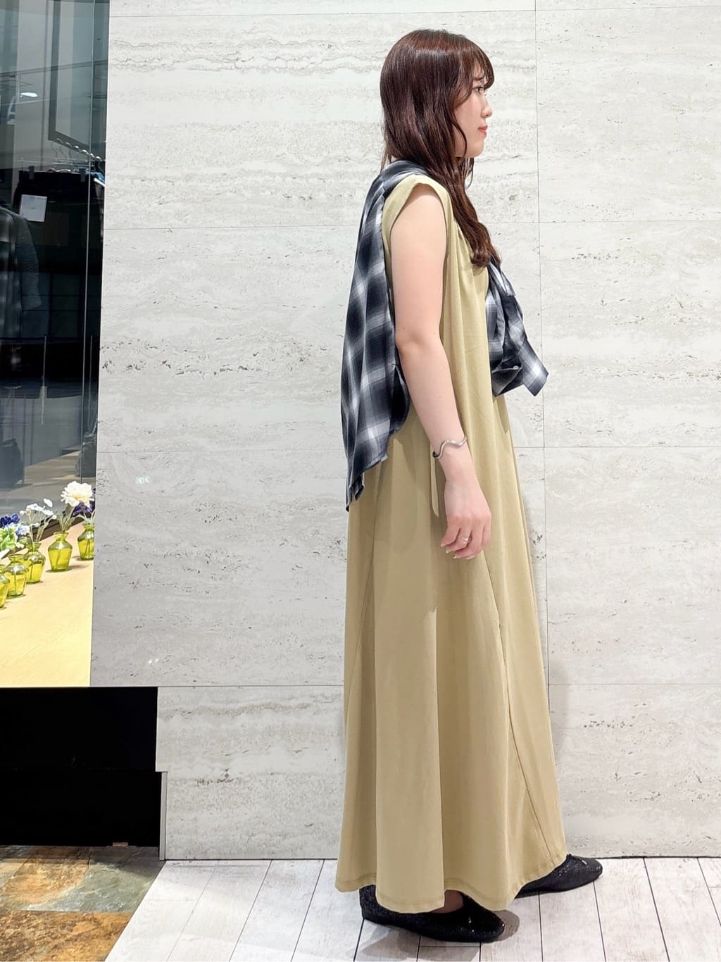 かほさんの「OPAQUE.CLIP｜カットソーフレアワンピース【接触冷感／洗濯機洗い可】」を使ったコーディネート
