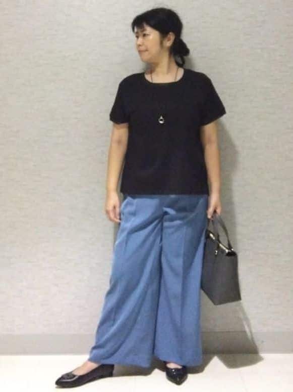 sakoさんの「Reflect｜【WEB先行カラーあり／手洗い可／アンサンブル可】バイカラーカーディガン」を使ったコーディネート