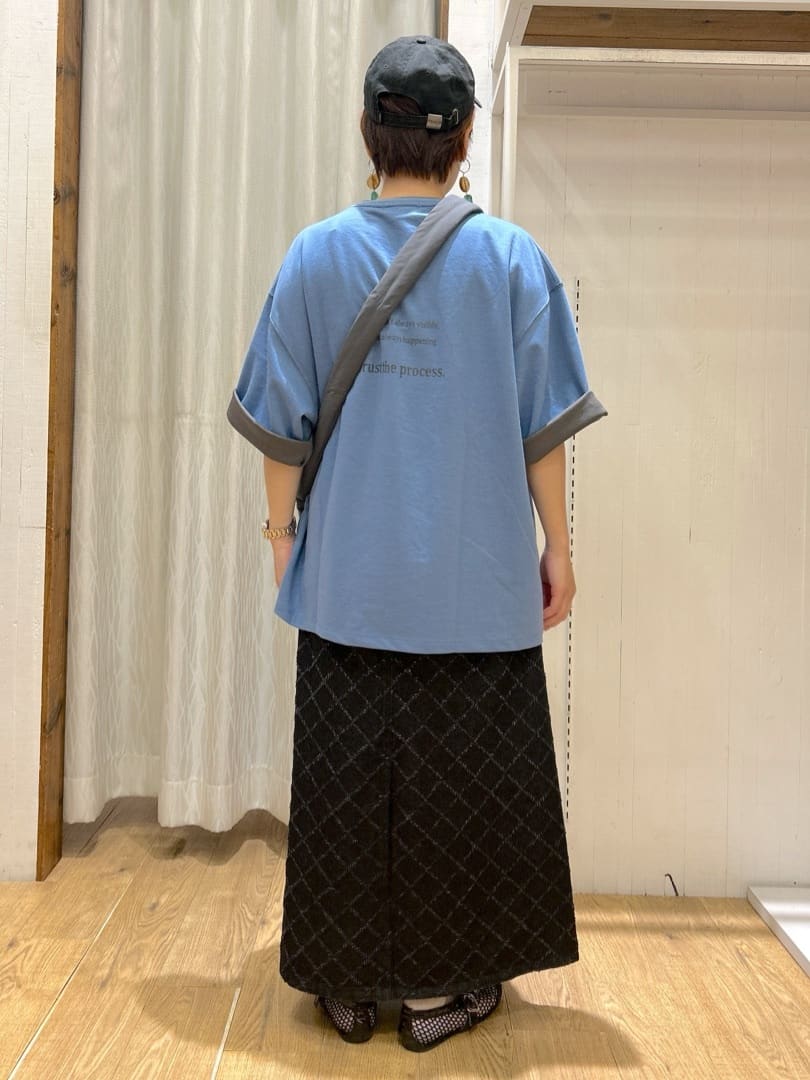 ga_riさんの「THE SHOP TK｜ジャカードデニムロングスカート【洗濯機OK】」を使ったコーディネート