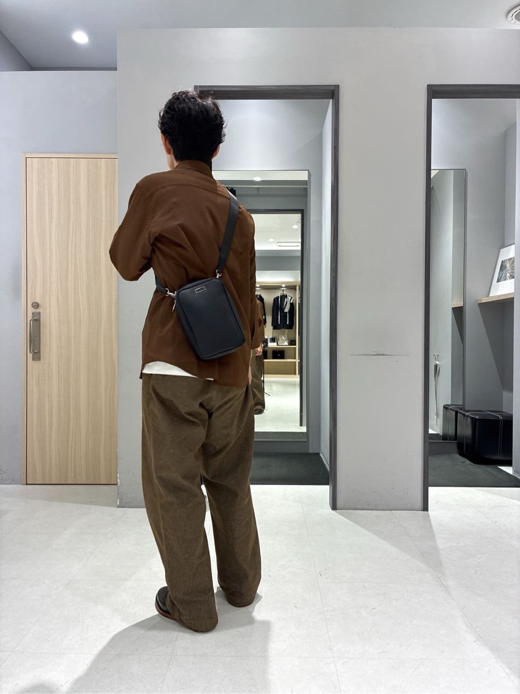 わいずみさんの「TAKEO KIKUCHI｜【COOL CITY WEAR】DotAir（R）サッカー シャツ」を使ったコーディネート