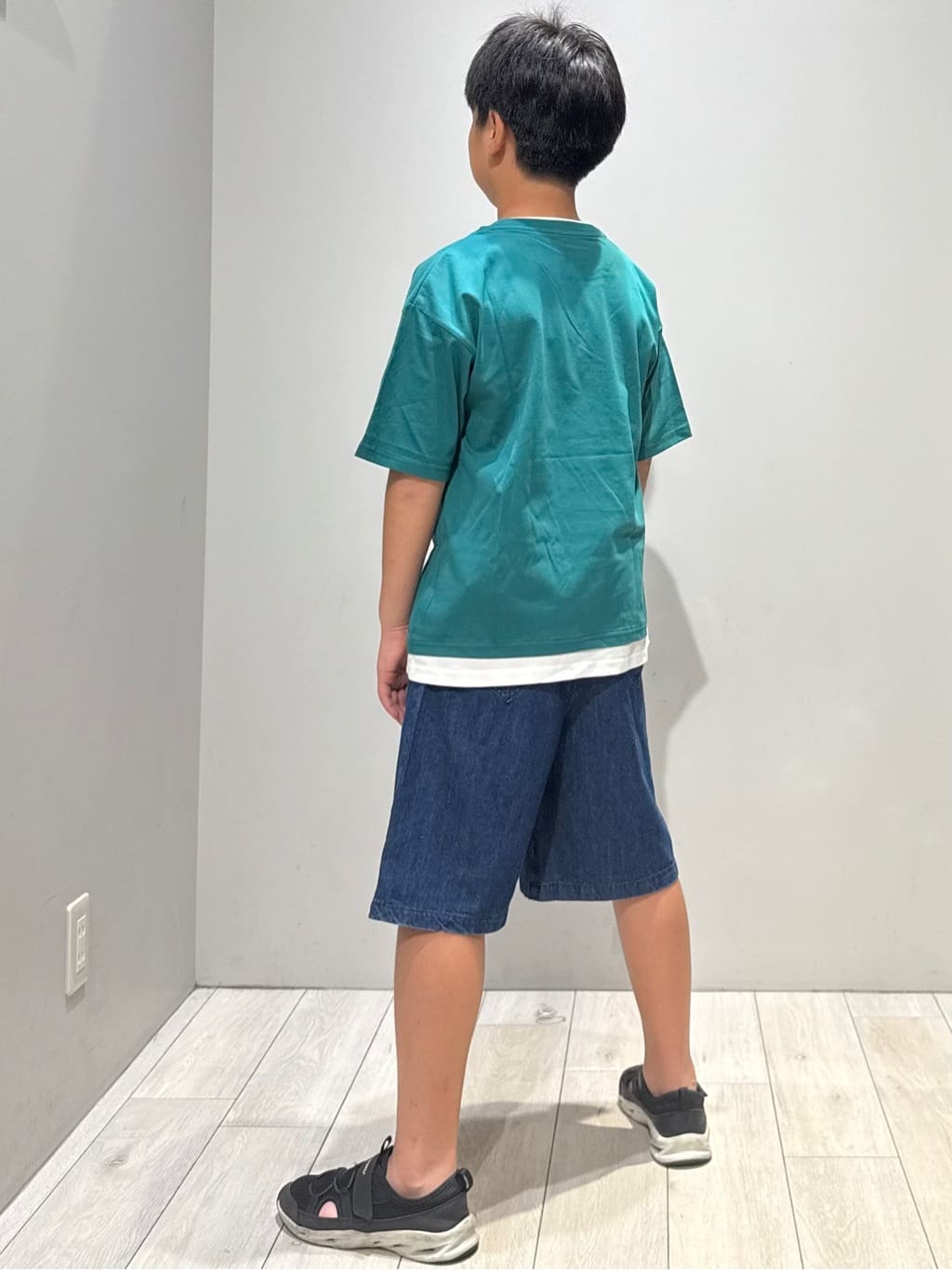 kuboさんの「THE SHOP TK｜【110－160】レイヤード風半袖Tシャツ/洗濯機OK」を使ったコーディネート