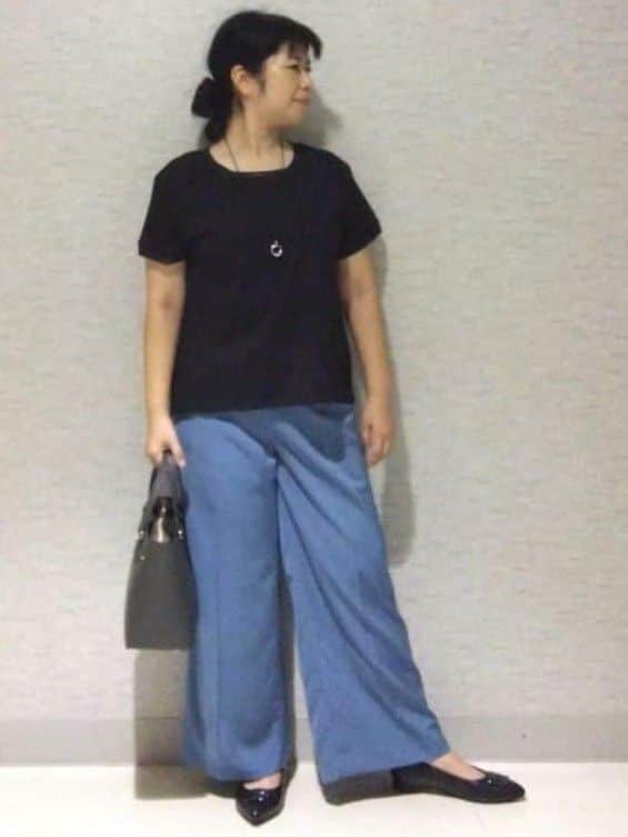 sakoさんの「Reflect｜【WEB先行カラーあり／手洗い可／アンサンブル可】バイカラーカーディガン」を使ったコーディネート