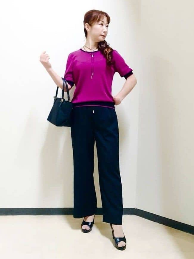 花さんの「Reflect｜【WEB先行カラーあり／手洗い可／アンサンブル可】バイカラー五分袖ニット」を使ったコーディネート