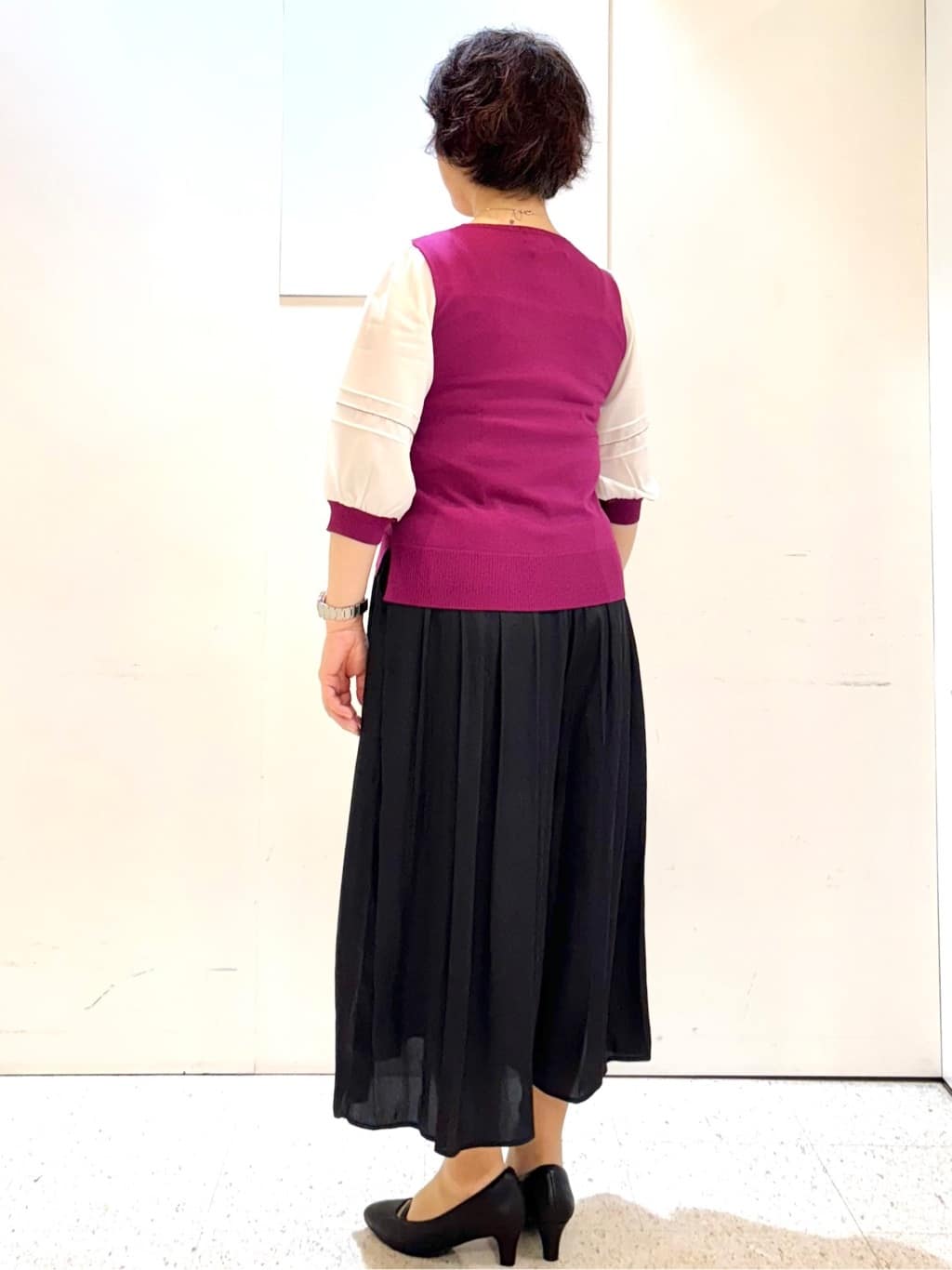 ヤスコさんの「Reflect｜【WEB先行カラーあり／手洗い可】ジョーゼットスリーブ&times;ニット」を使ったコーディネート